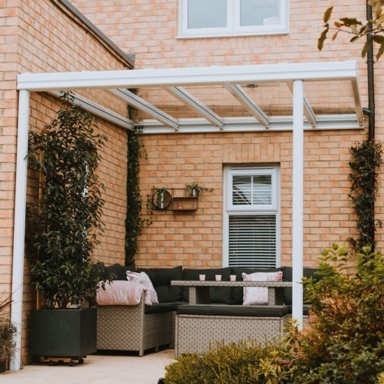 How much does it cost to install a veranda? Product Image